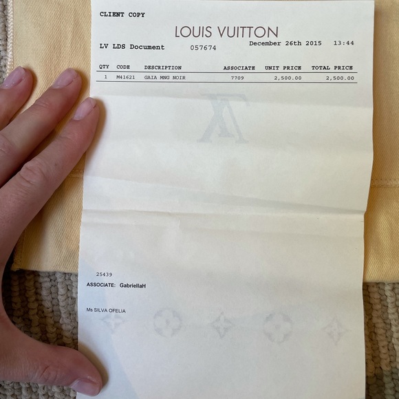 Louis Vuitton Gaia MNG Noir - Picture 5 of 7